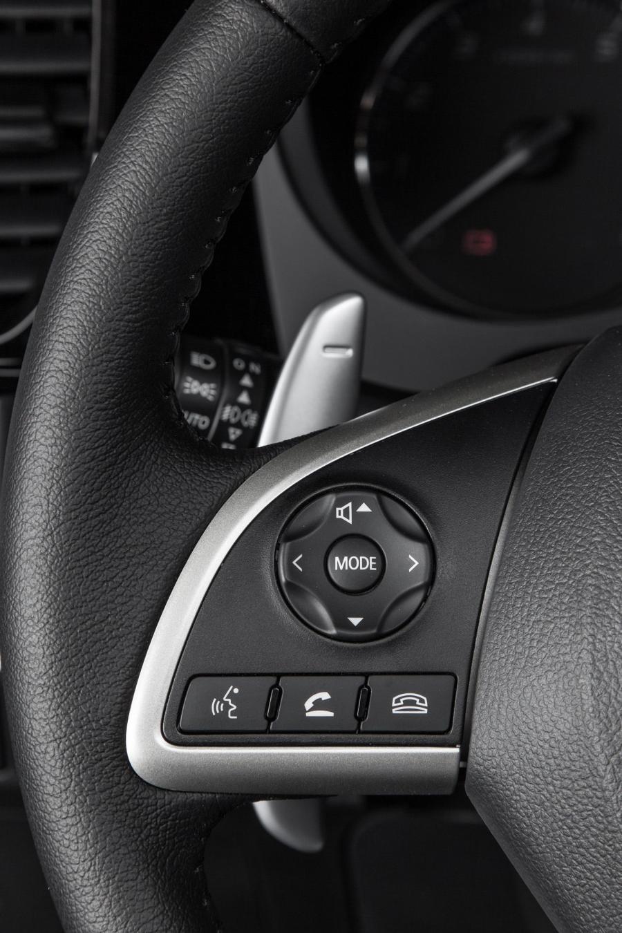  Mitsubishi Outlander 2014 года  (фото 53 из 136)